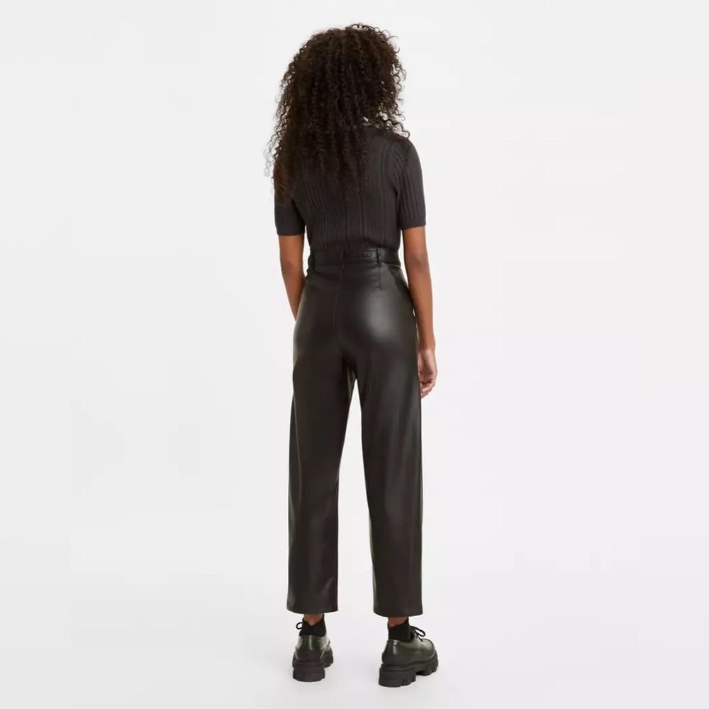 Levi’s Math Club Vegan Leather Cropped Black Slacks - Picture 4 of 9